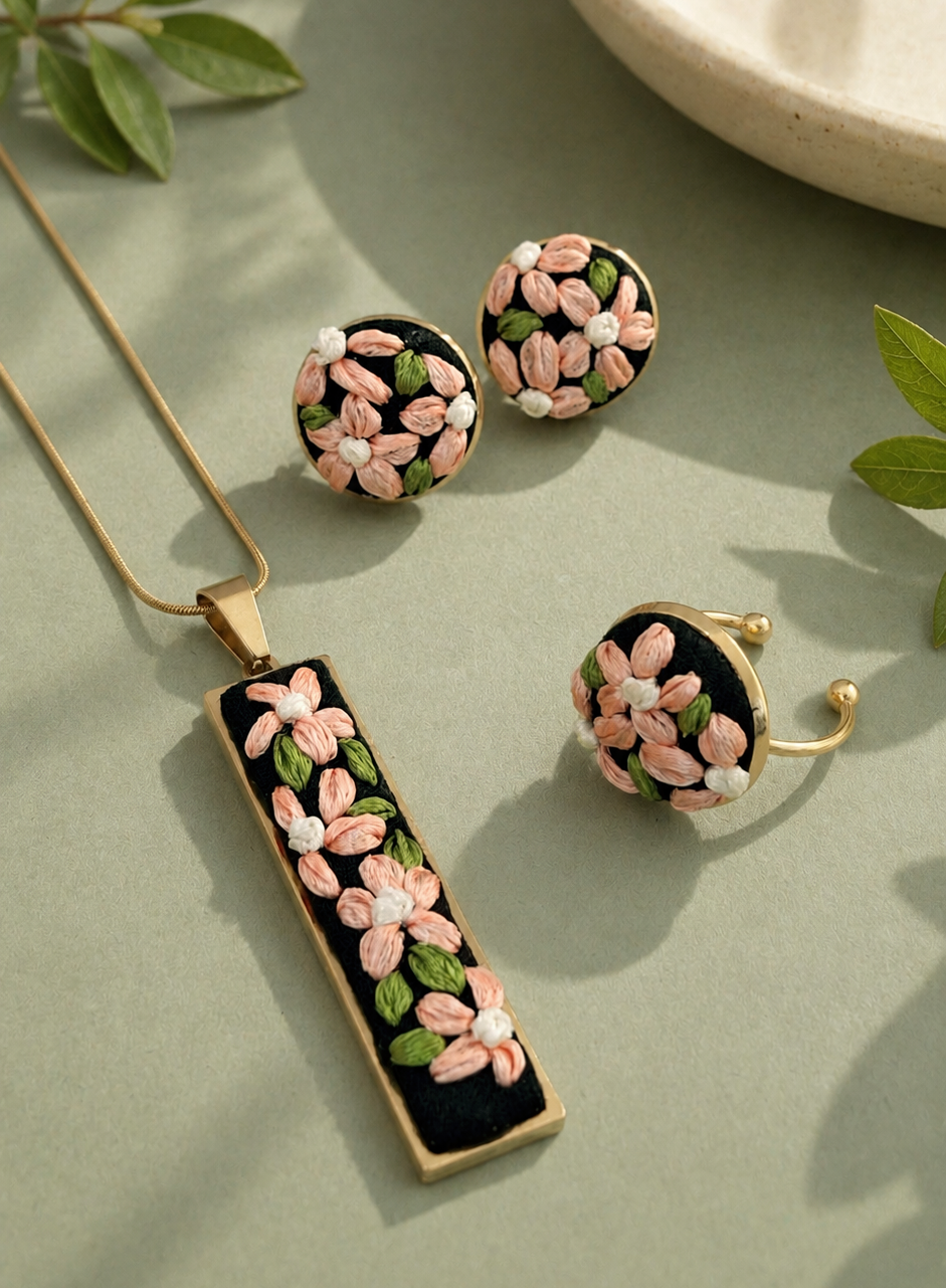 Peach Petals - Gold Jewelry Set