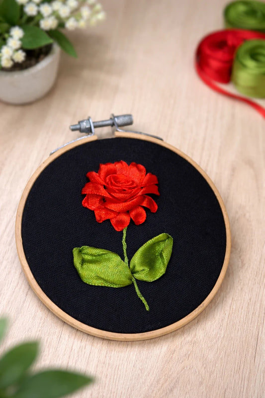 Red Rose – 4” Hoop