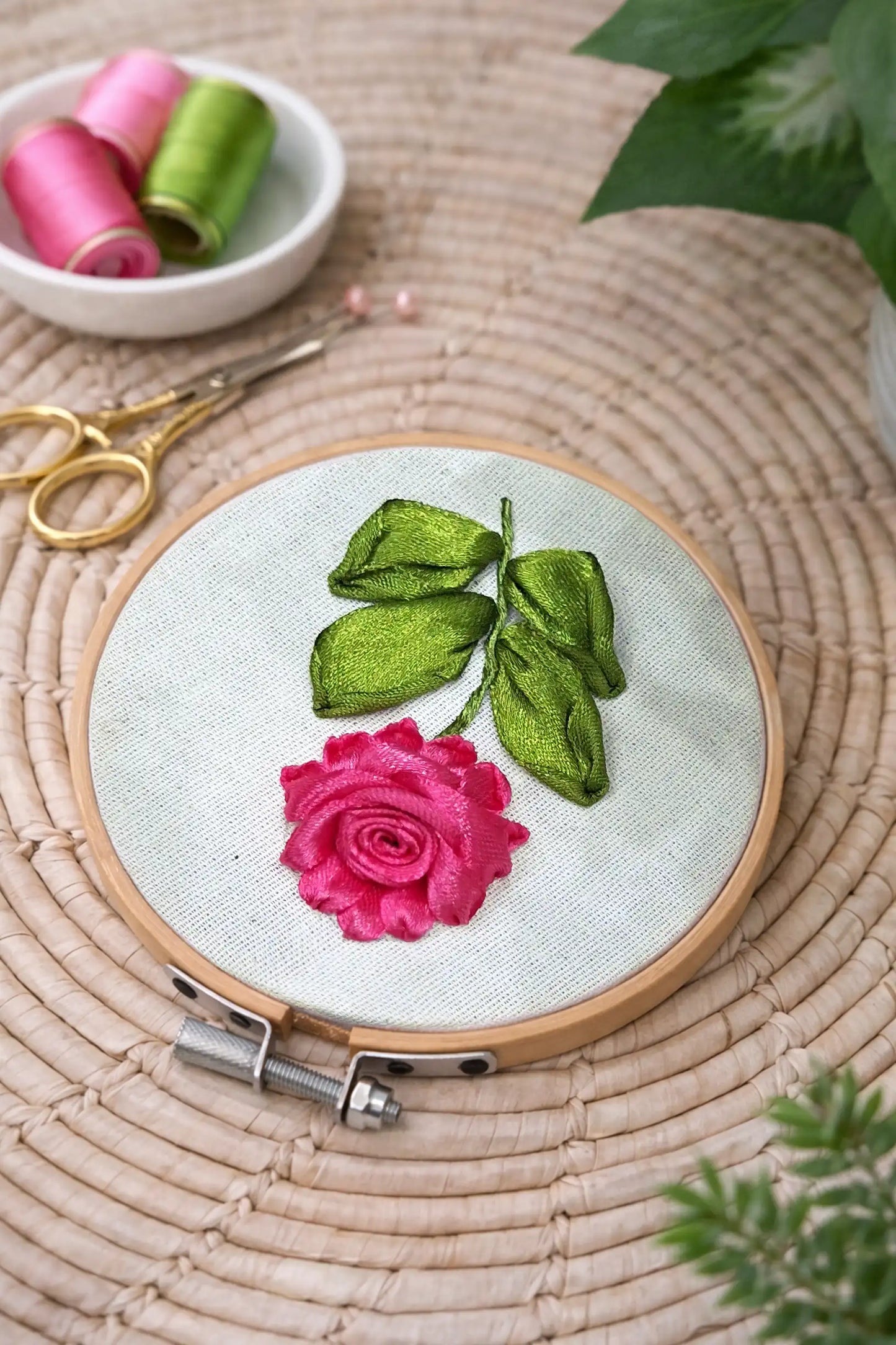 Pink Rose – 4” Hoop
