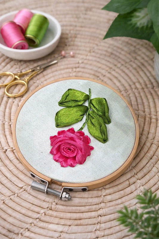 Pink Rose – 4” Hoop