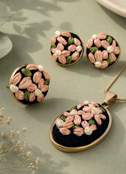 Peach Petals - Gold Jewelry Set