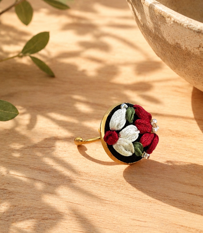 Scarlet Garden - Ring