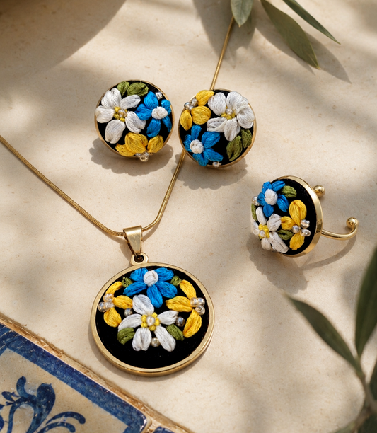 Blue Meadow - Gold Jewelry Set