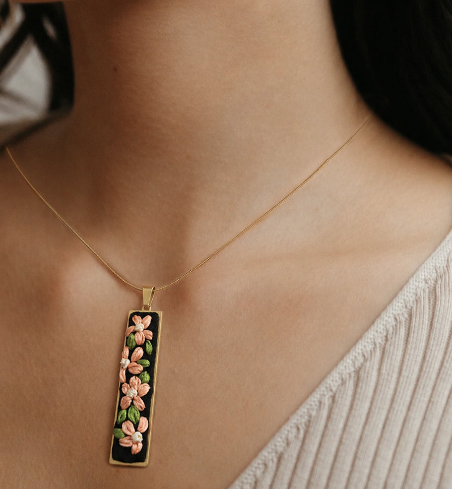Peach Petals - Gold Jewelry Set
