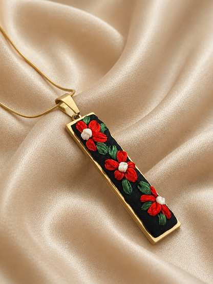Scarlet Bloom - Gold Pendant